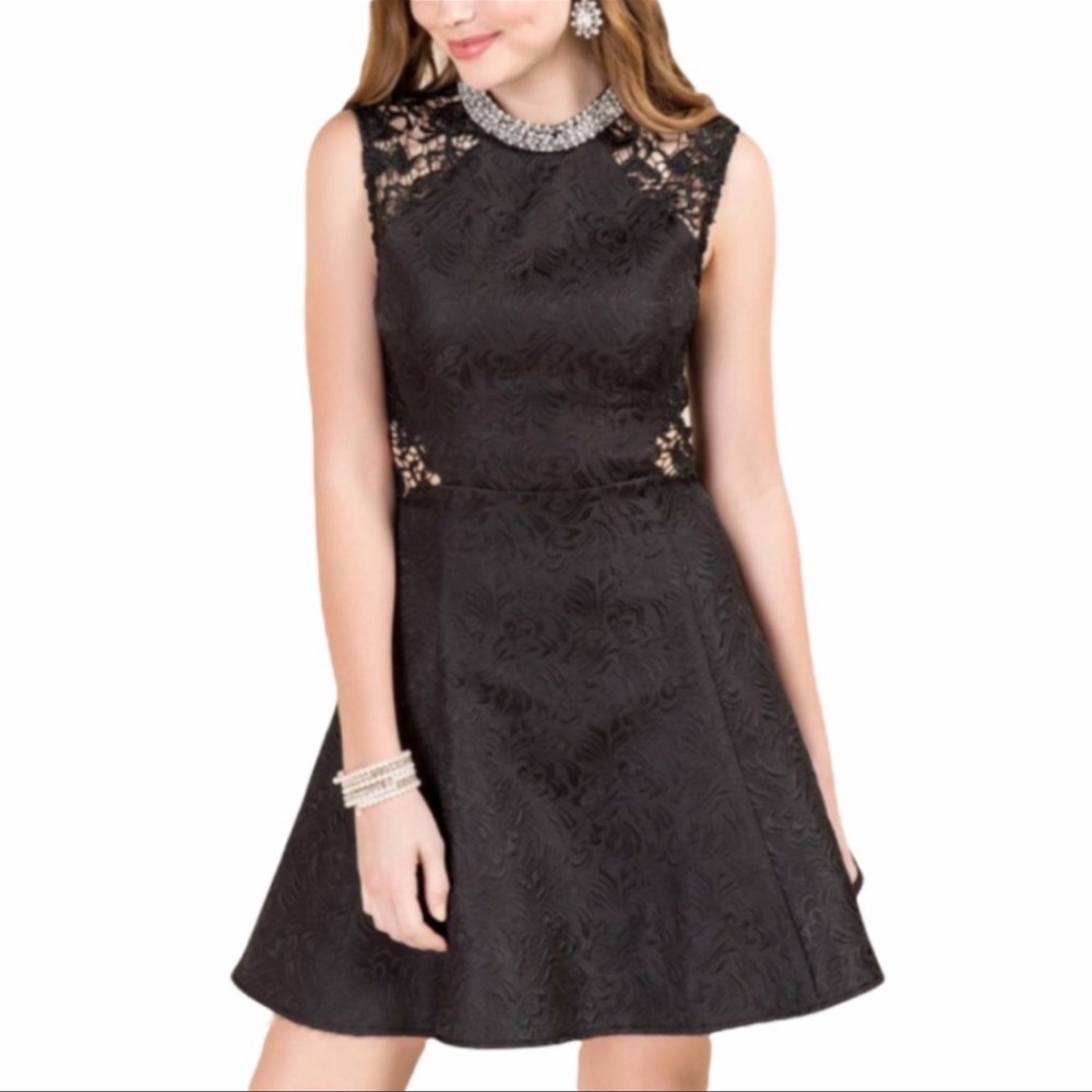 🆕 NWOT Fracesca’s Collection Dress
